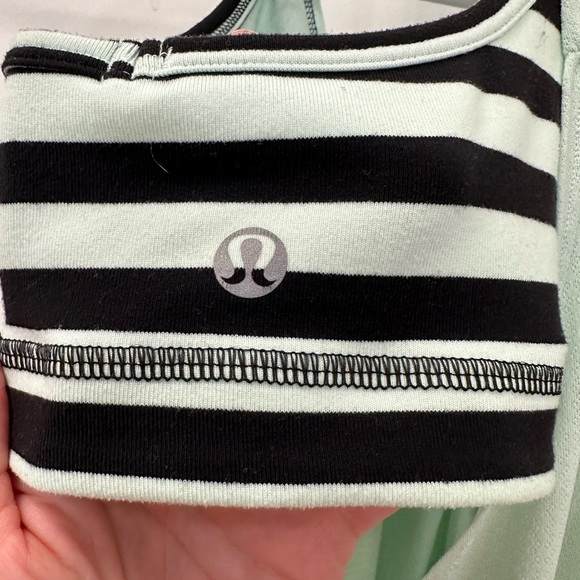 Lululemon no limits tank top in mint green and black - Picture 6 of 9